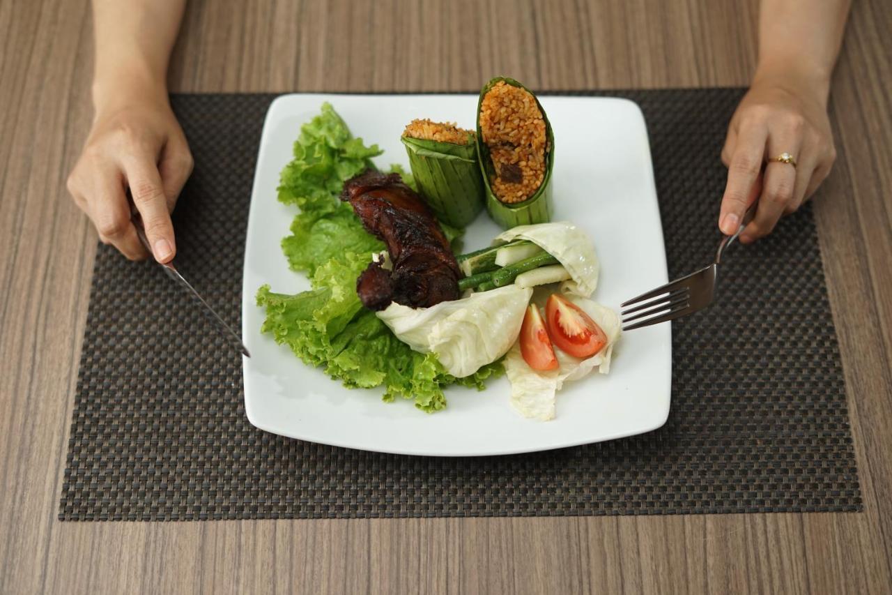 Grand Maleo Hotel 3*