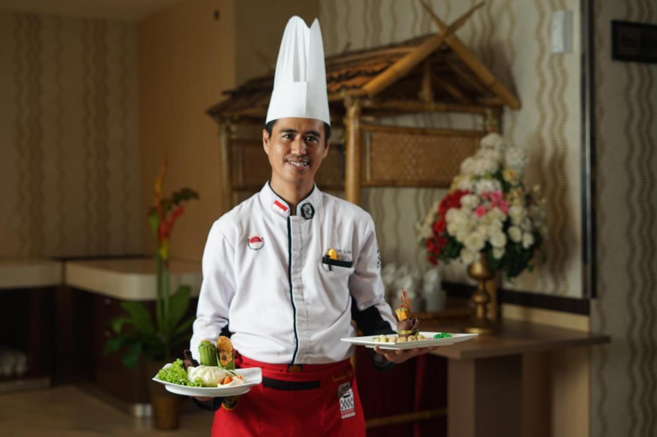 Grand Maleo Hotel 3*